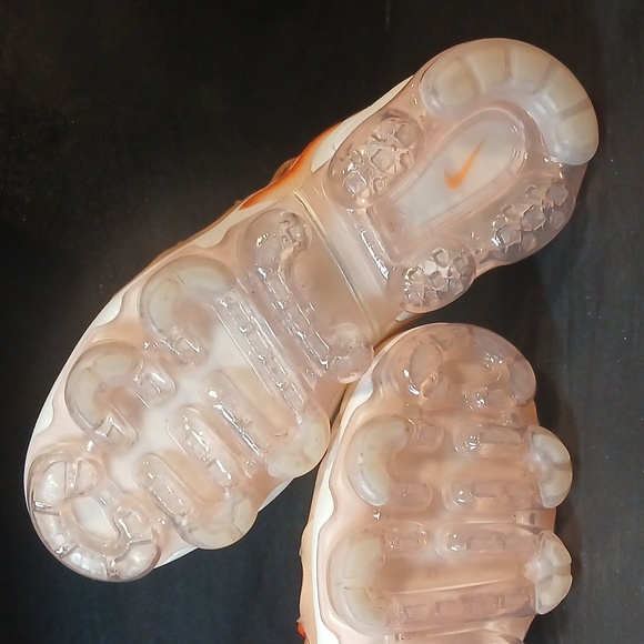 Nike Wmns Air Vapormax Plus 'GUAVA ICE' Womens-7  .100% Authentic! - Picture 9 of 14